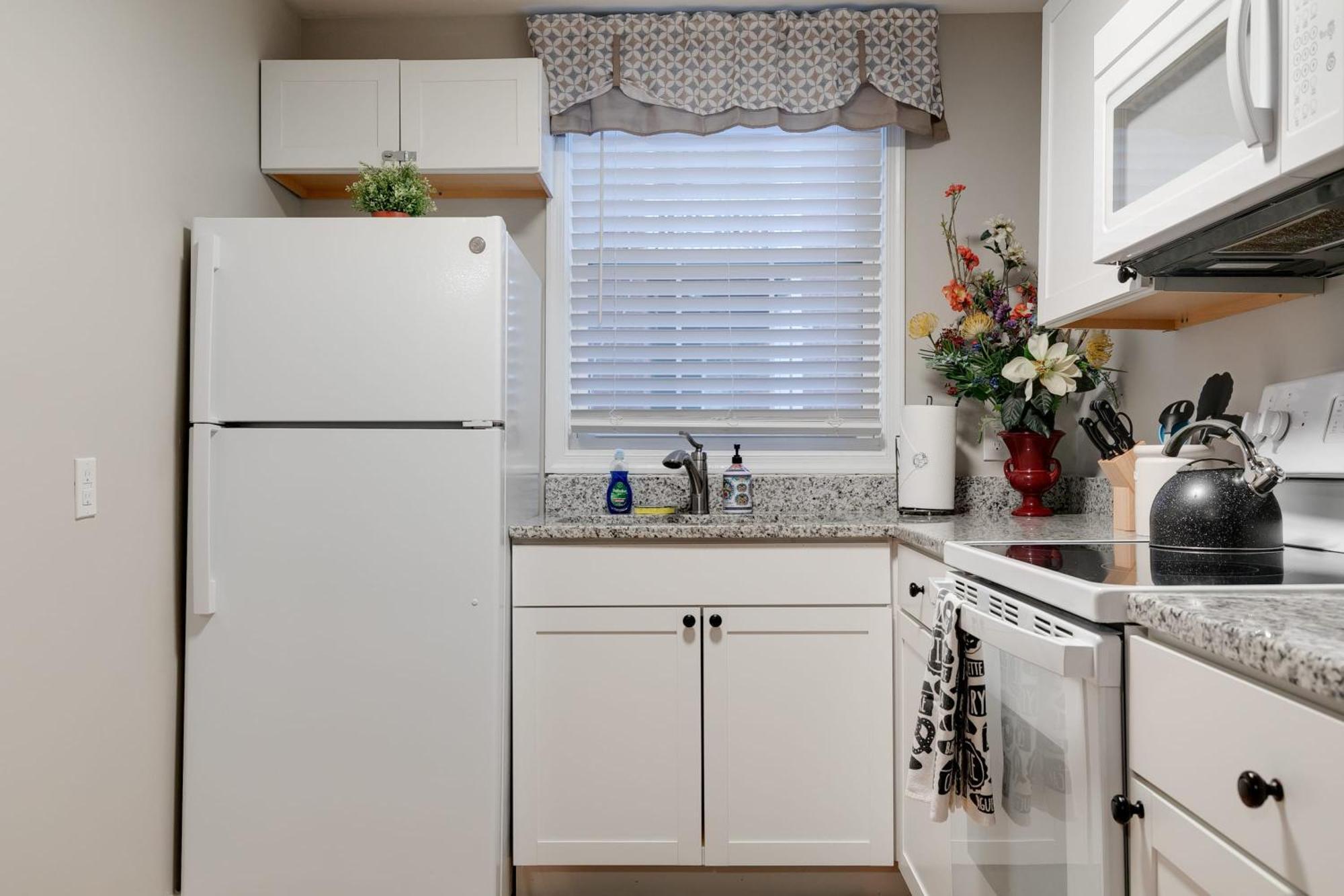 E3 Centrally Located In Carytown Fully Fenced Richmond Exterior foto